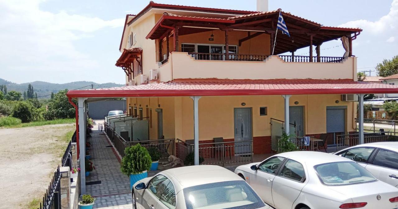 Villa Georgia Beach Neos Marmaras Exteriör bild
