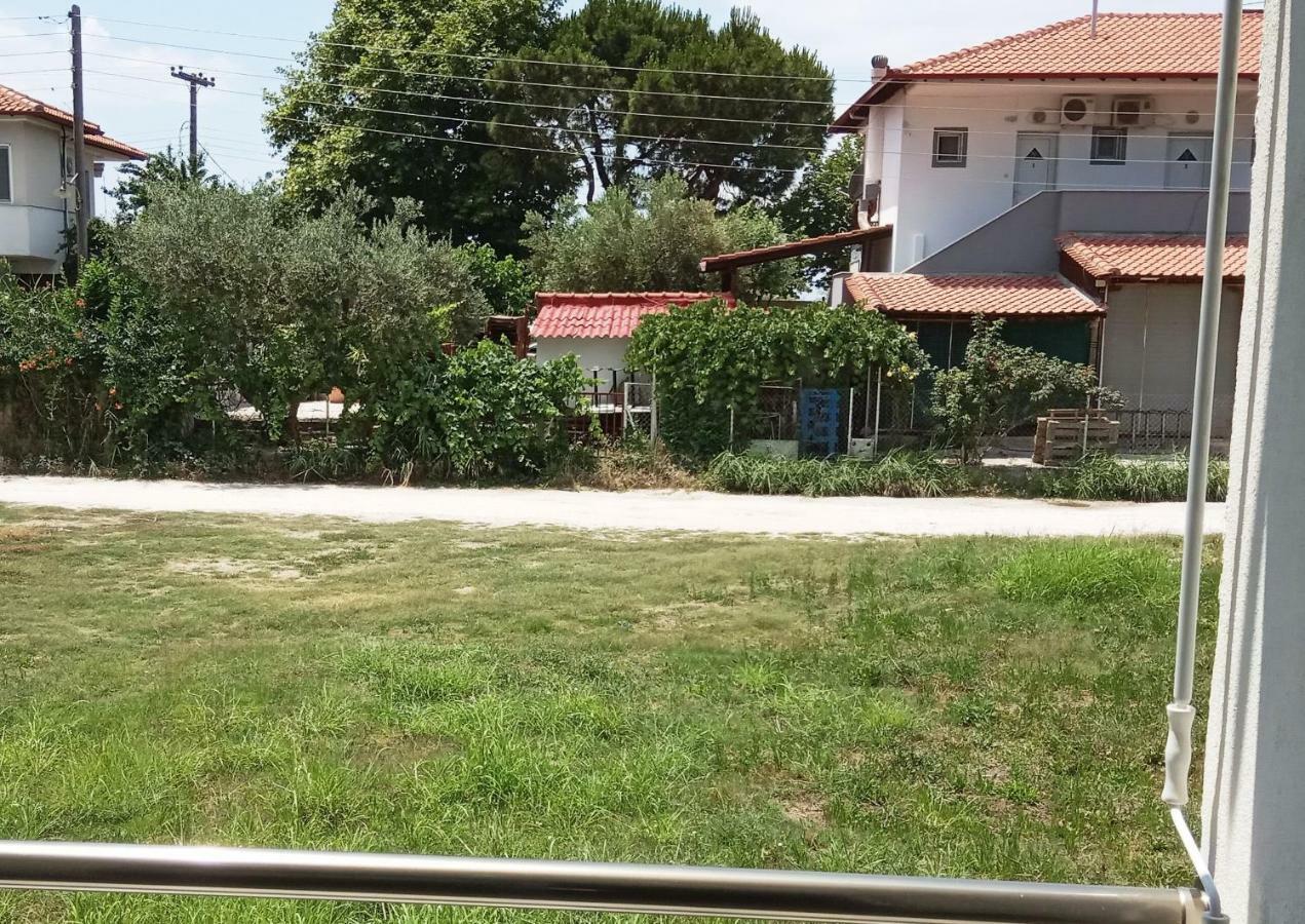Villa Georgia Beach Neos Marmaras Exteriör bild